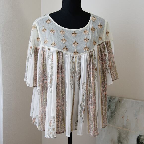 Anthropologie Tops - Floreat X Anthropologie Floral Mesh Embroidered Pleated Swing Blouse size M